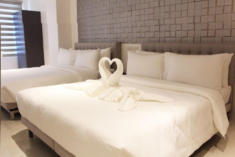 City Park Hotel Residences Taguig Eksteriør billede