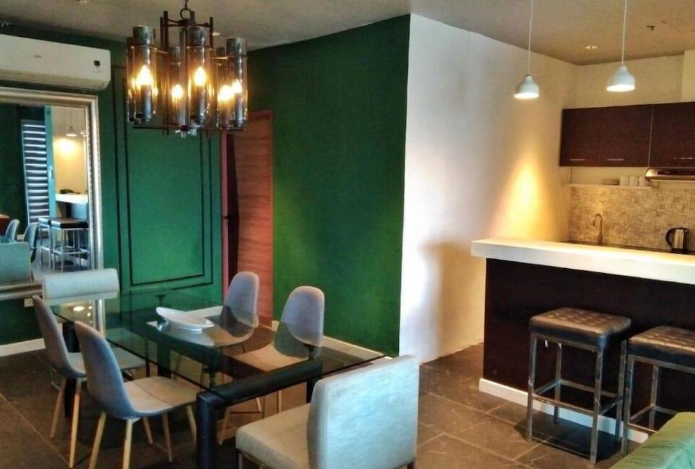 City Park Hotel Residences Taguig Eksteriør billede