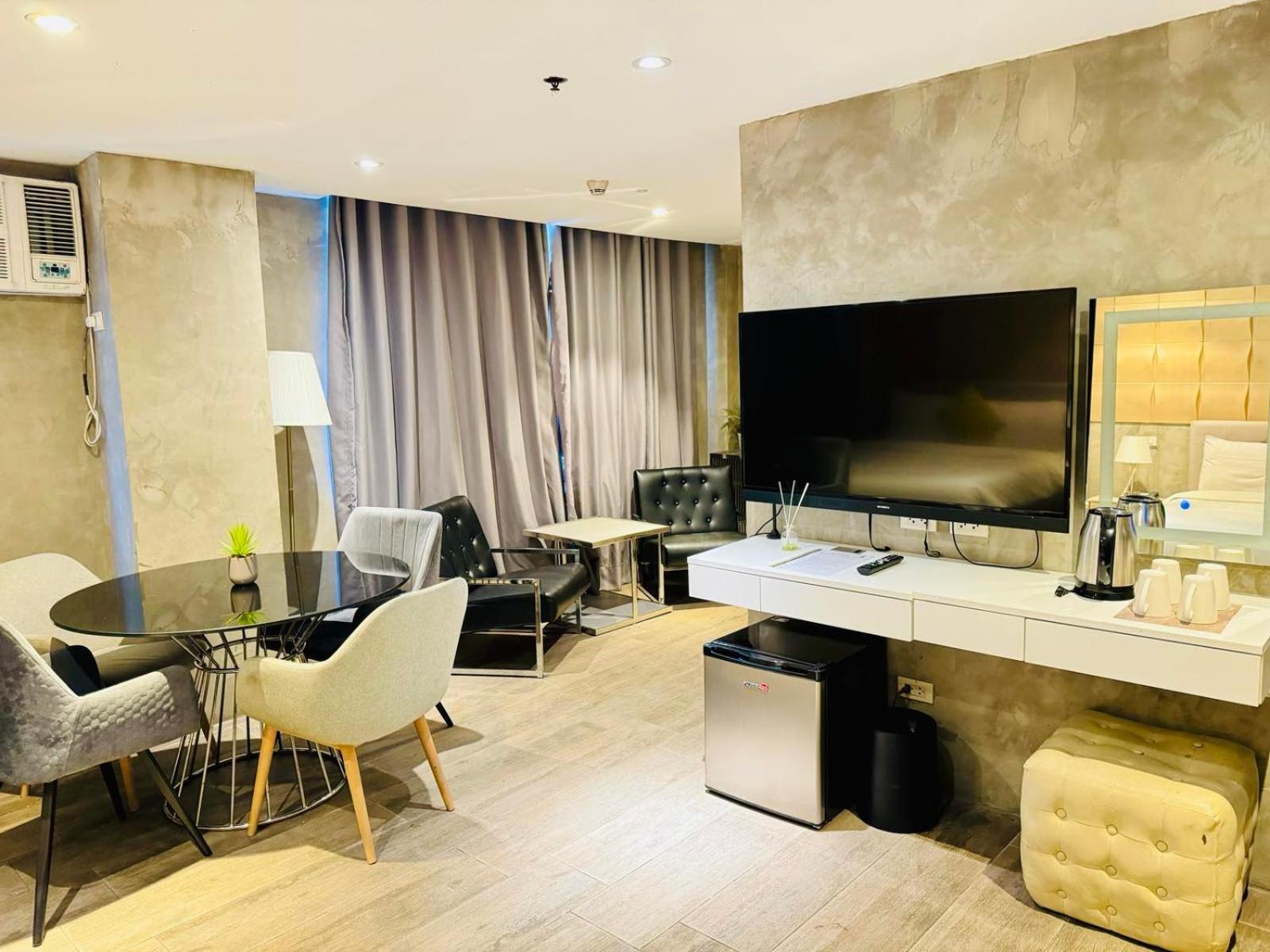 City Park Hotel Residences Taguig Eksteriør billede