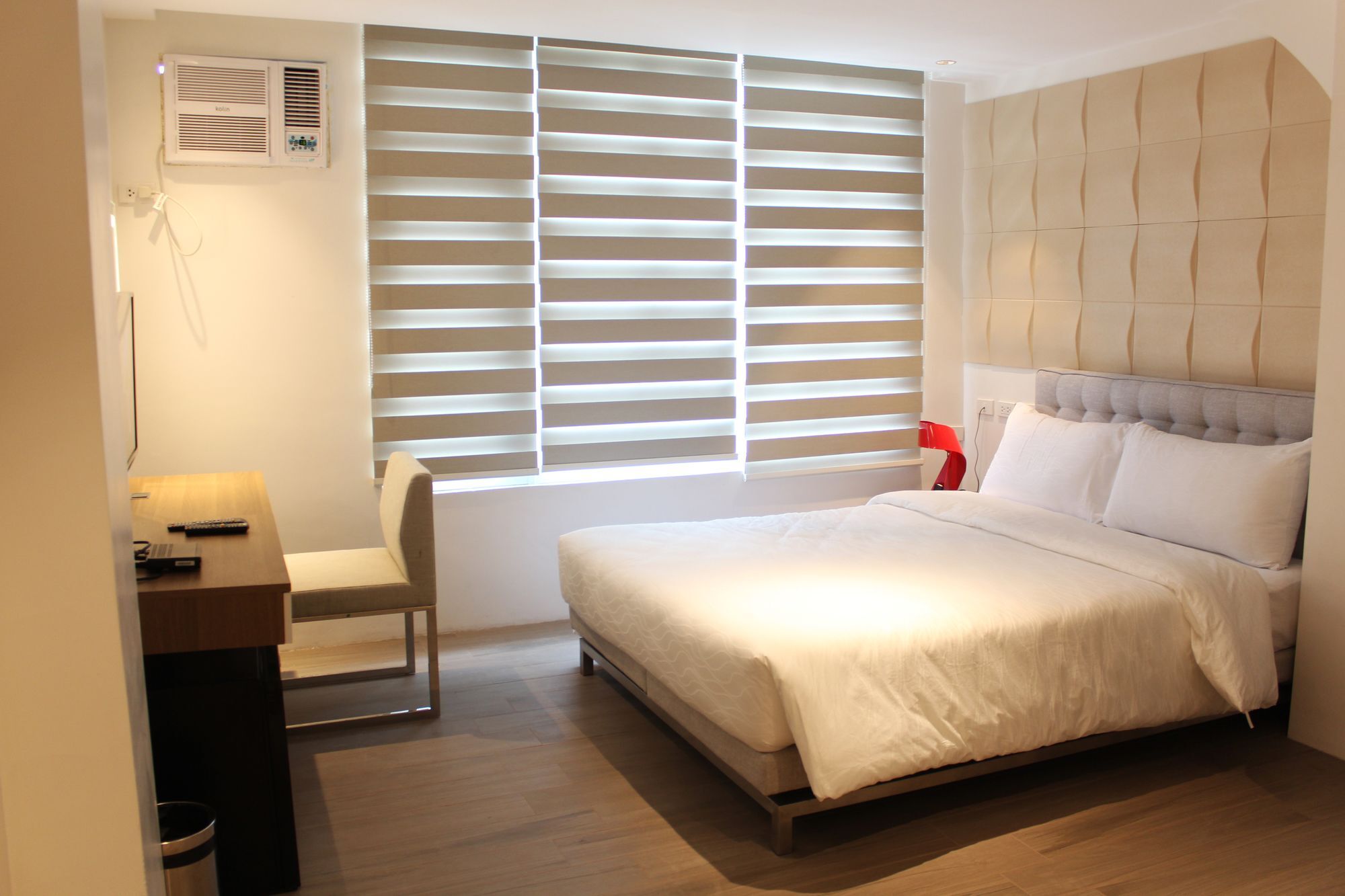 City Park Hotel Residences Taguig Eksteriør billede